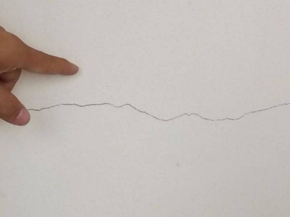 Keo silicon bắn tường có giá bao nhiêu? 3 Keo Silicon Ban Tuong 2